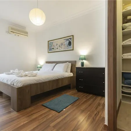 公寓 Retreat-hosted By Sweetstay 斯利马