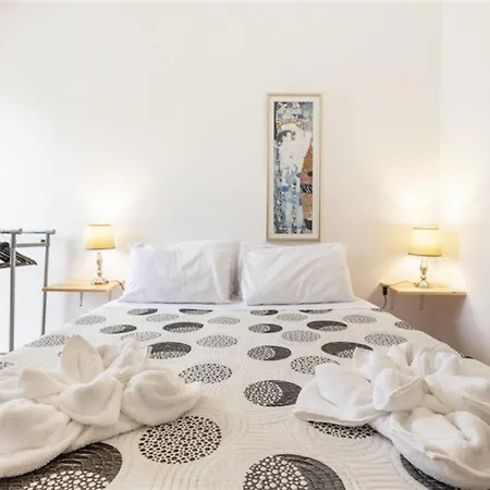 Retreat-hosted By Sweetstay Apartment